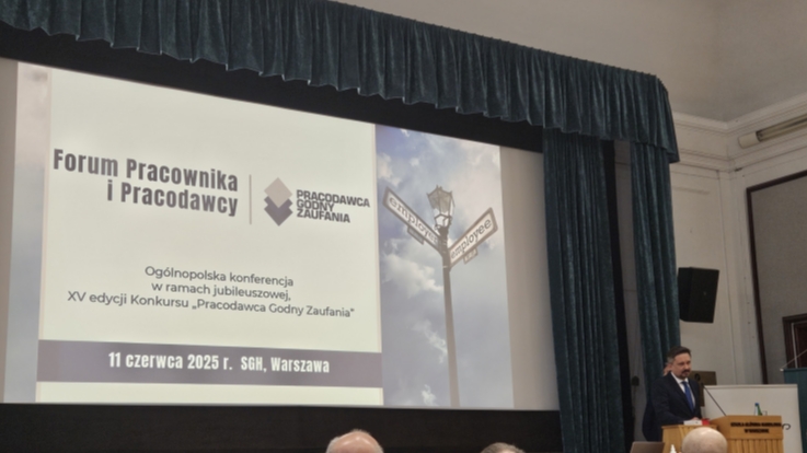 Jak wygląda dziś praca w Polsce i dla kogo wciąż jej brakuje?